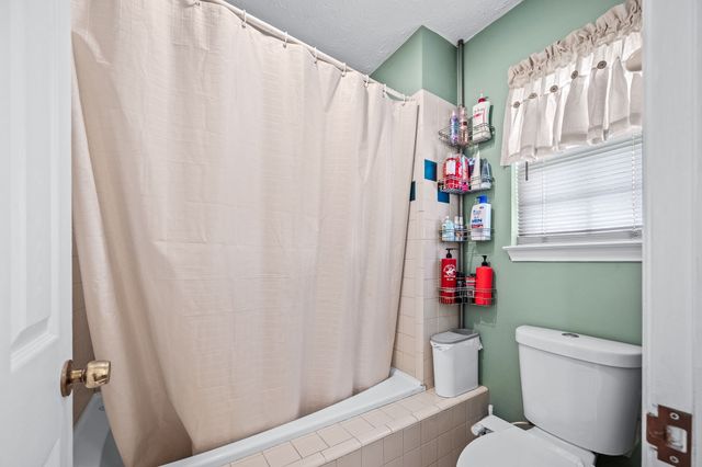 868 Bates Rd, Lebanon, TN 37087