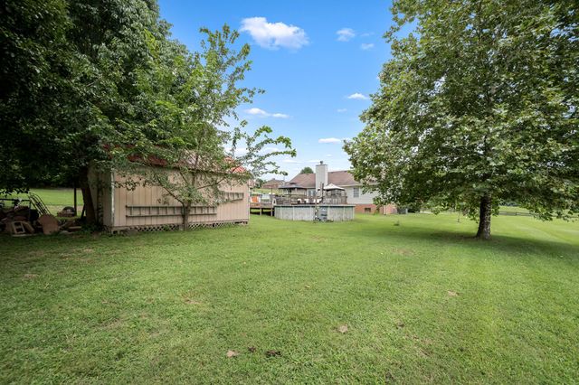 868 Bates Rd, Lebanon, TN 37087