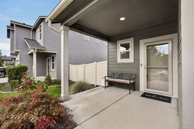 5810 W Morgantown Ln, Spokane, WA 99208