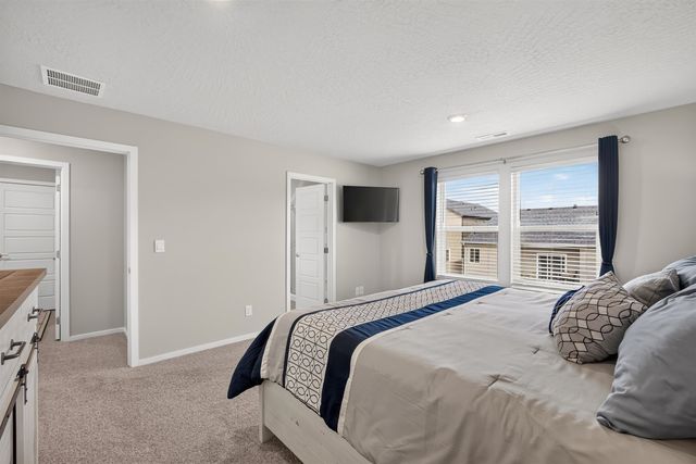 5810 W Morgantown Ln, Spokane, WA 99208