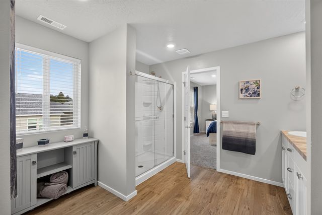 5810 W Morgantown Ln, Spokane, WA 99208