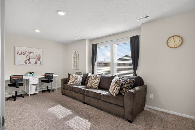 5810 W Morgantown Ln, Spokane, WA 99208