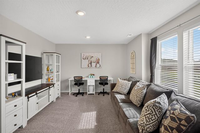 5810 W Morgantown Ln, Spokane, WA 99208