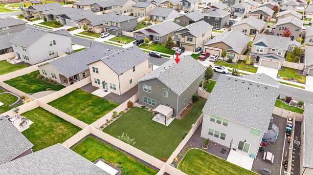 5810 W Morgantown Ln, Spokane, WA 99208