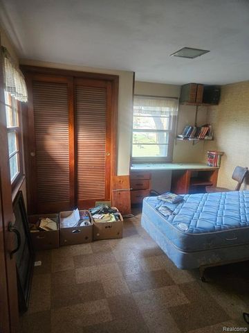 2626 Forest Road, Lansing, MI 48910