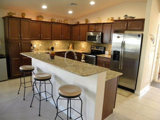 14463 Isla Flores Avenue, Fort Pierce, FL 34951