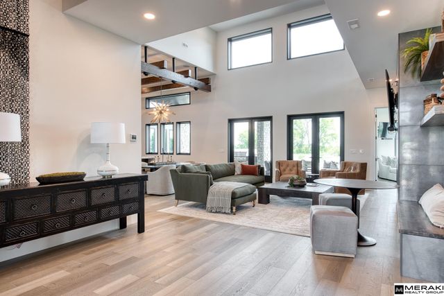 1086 E Sandcherry Road, Fremont, NE 68025