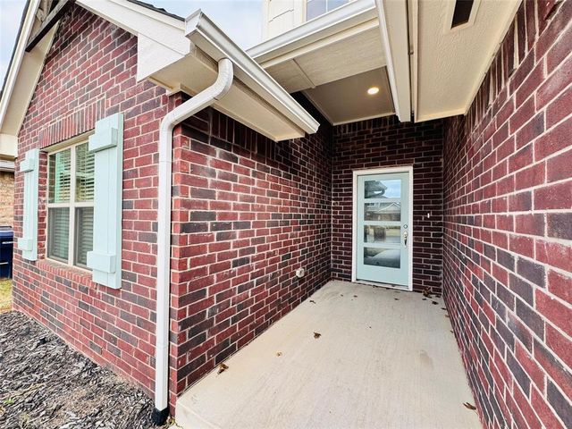 4000 Palmetto Trail, Oklahoma City, OK 73179