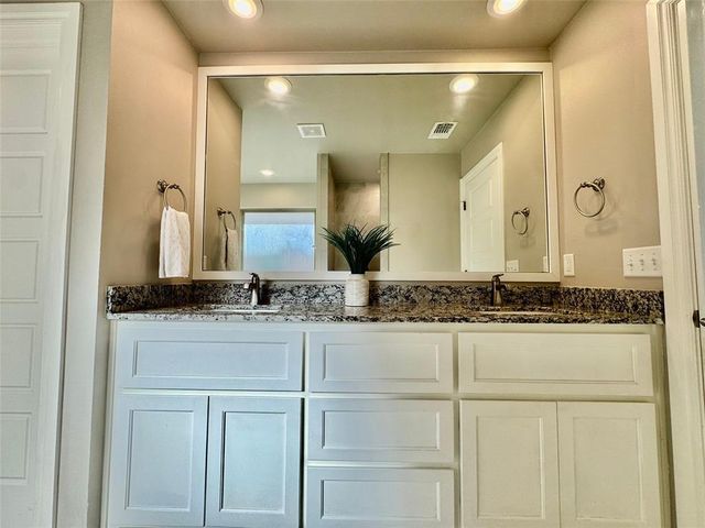 4000 Palmetto Trail, Oklahoma City, OK 73179