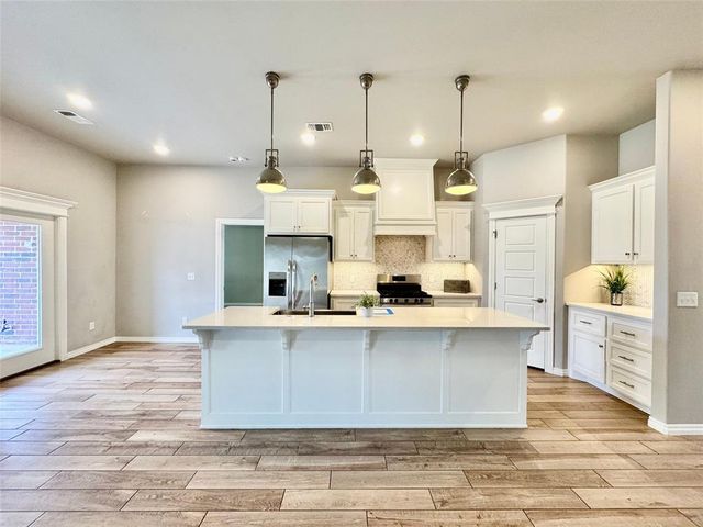 4000 Palmetto Trail, Oklahoma City, OK 73179