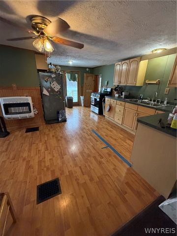 5059 East Shelby Road, Shelby, NY 14103