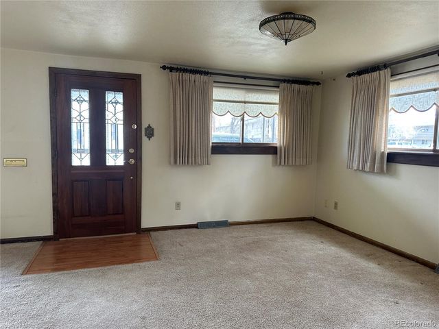 526 E 13th Street, Loveland, CO 80537