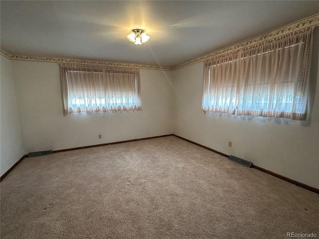 526 E 13th Street, Loveland, CO 80537