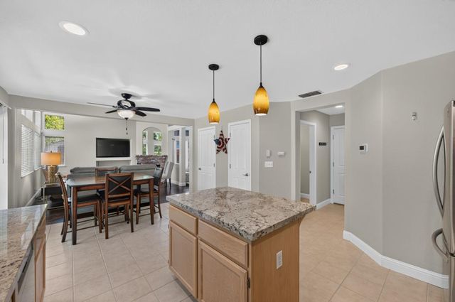 3301 Turnbuckle Cir, Elk Grove, CA 95758