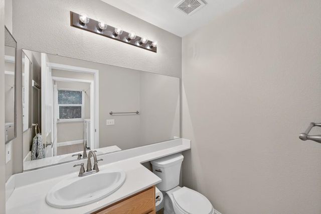 3301 Turnbuckle Cir, Elk Grove, CA 95758