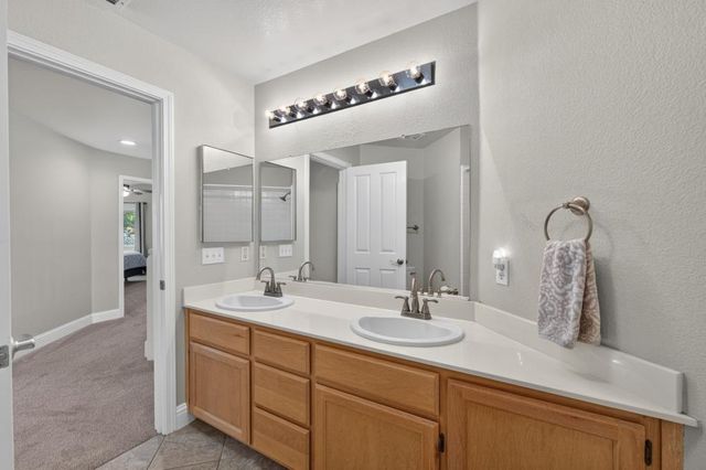 3301 Turnbuckle Cir, Elk Grove, CA 95758