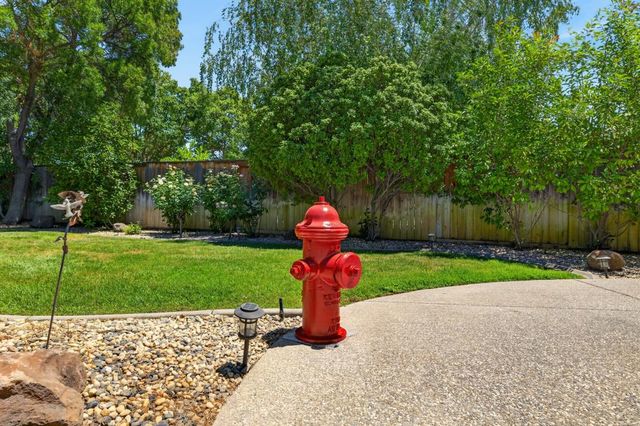 3301 Turnbuckle Cir, Elk Grove, CA 95758