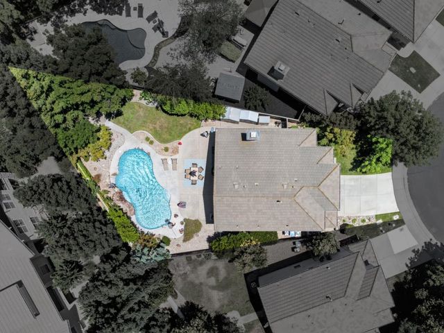 3301 Turnbuckle Cir, Elk Grove, CA 95758