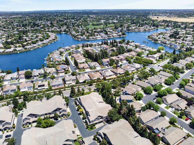 3301 Turnbuckle Cir, Elk Grove, CA 95758