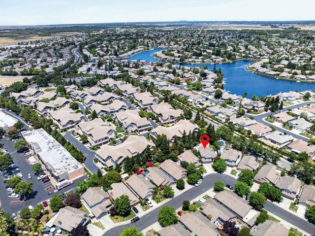 3301 Turnbuckle Cir, Elk Grove, CA 95758