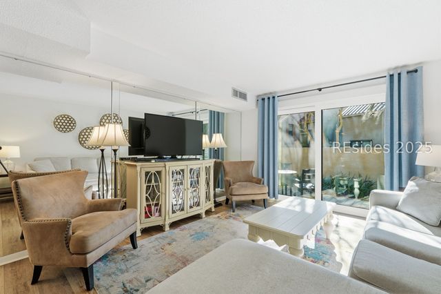 2 Lighthouse Ln Apt 830, Hilton Head Island, SC 29928