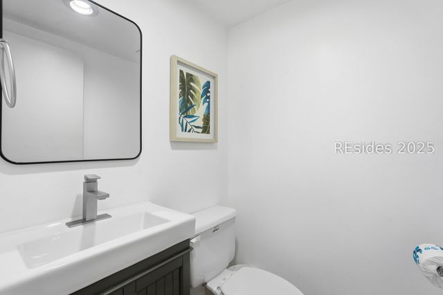 2 Lighthouse Ln Apt 830, Hilton Head Island, SC 29928