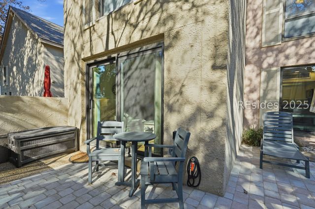 2 Lighthouse Ln Apt 830, Hilton Head Island, SC 29928