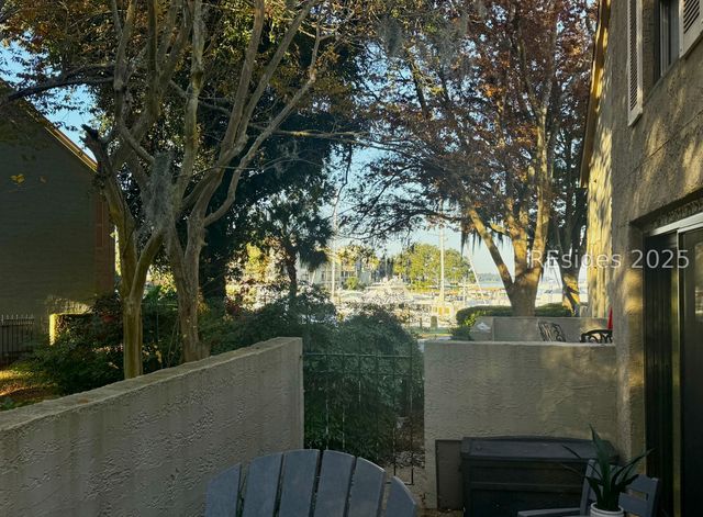 2 Lighthouse Ln Apt 830, Hilton Head Island, SC 29928