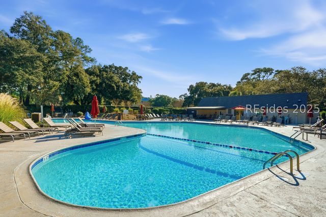 2 Lighthouse Ln Apt 830, Hilton Head Island, SC 29928