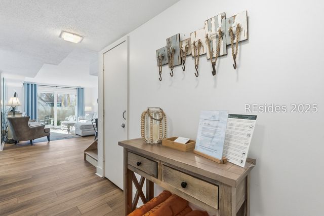 2 Lighthouse Ln Apt 830, Hilton Head Island, SC 29928