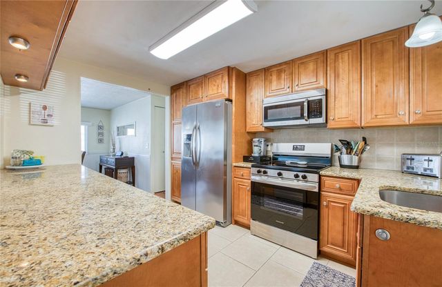 18675 US HIGHWAY 19 N 301, Clearwater, FL 33764