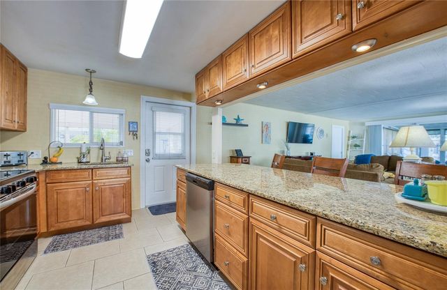 18675 US HIGHWAY 19 N 301, Clearwater, FL 33764