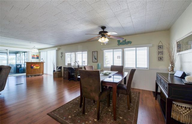 18675 US HIGHWAY 19 N 301, Clearwater, FL 33764