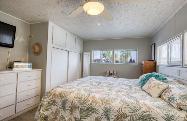 18675 US HIGHWAY 19 N 301, Clearwater, FL 33764