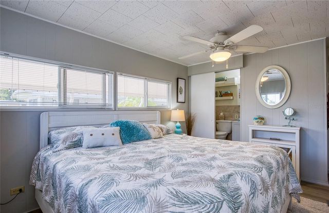 18675 US HIGHWAY 19 N 301, Clearwater, FL 33764