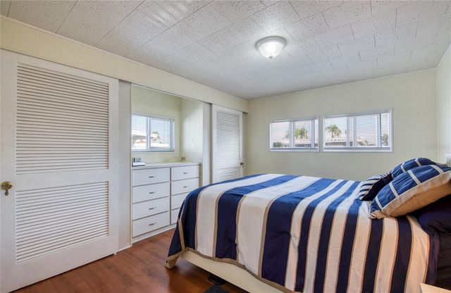 18675 US HIGHWAY 19 N 301, Clearwater, FL 33764