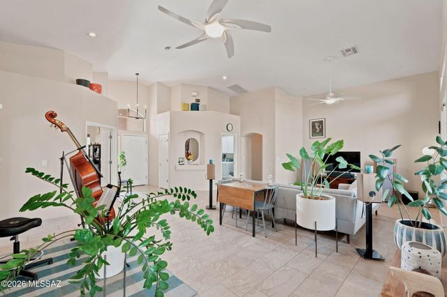 7865 N Via Laguna Niguel, Tucson, AZ 85743