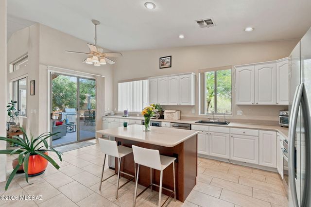 7865 N Via Laguna Niguel, Tucson, AZ 85743