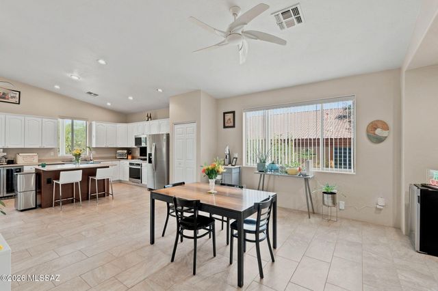 7865 N Via Laguna Niguel, Tucson, AZ 85743