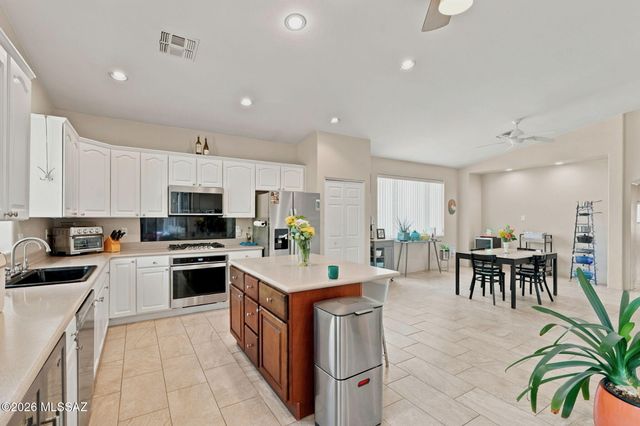 7865 N Via Laguna Niguel, Tucson, AZ 85743