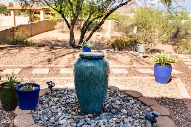 7865 N Via Laguna Niguel, Tucson, AZ 85743