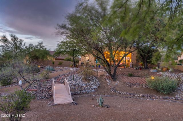 7865 N Via Laguna Niguel, Tucson, AZ 85743