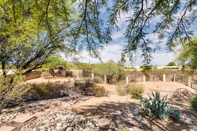 7865 N Via Laguna Niguel, Tucson, AZ 85743