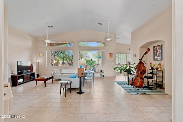 7865 N Via Laguna Niguel, Tucson, AZ 85743