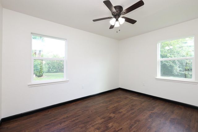 9015 Vinearbor Street, Houston, TX 77033