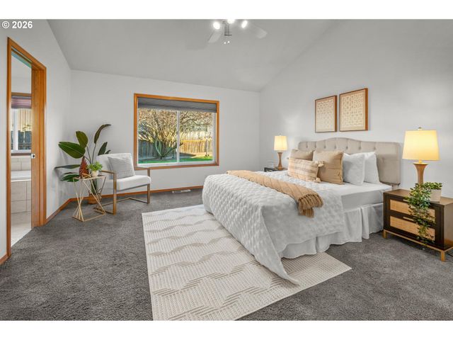 1492 Se 49TH Ct, Hillsboro, OR 97123