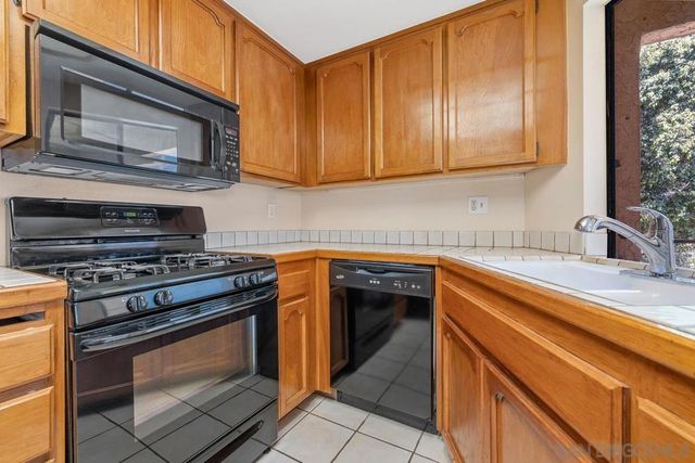 2956 C St 20, San Diego, CA 92102
