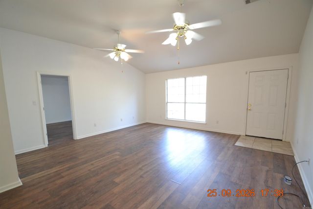 800 SE Second Street, Bryant, AR 72022