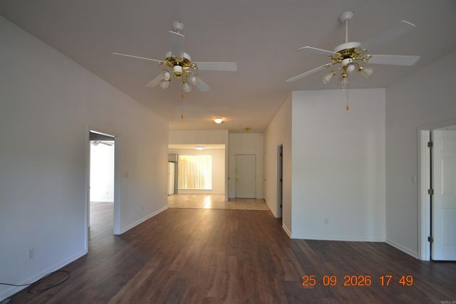 800 SE Second Street, Bryant, AR 72022