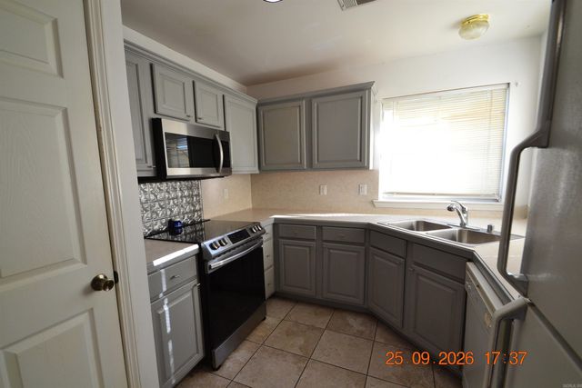 800 SE Second Street, Bryant, AR 72022